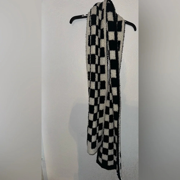 Love Marlo Women’s Checkerboard Scarf Oversized - Picture 1 of 3